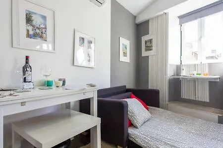 House Mouraria Lisbon